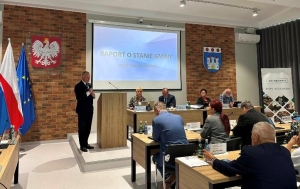 Burmistrz Jacek Michalski z absolutorium za 2024 rok