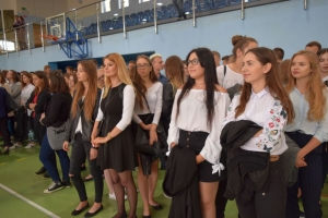 Inauguracja roku szkolnego. Zespół Szkół nr 1 z nowym dyrektorem - 4.09.2017