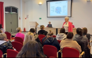 Różowy Październik w Nowym Dworze Gdańskim – spotkanie z ginekologiem Mariuszem Zwalińskim