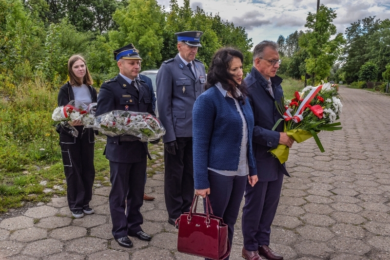 82. rocznica wybuchu II wojny światowej. Złożono kwiaty w miejscach pamięci.