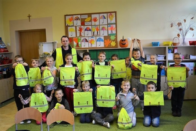 Nowy Dwór Gd ,,Uczę się bezpieczeństwa&quot; Policjanci z wizytą w szkołach