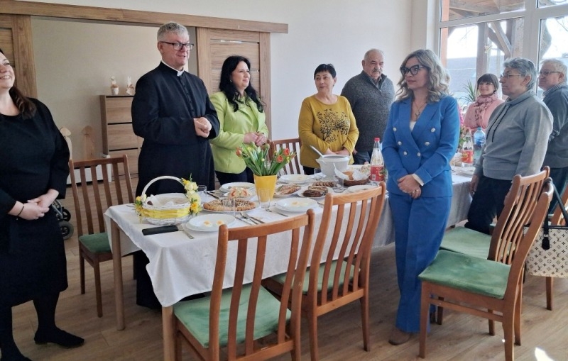 Wielkanoc przy jednym stole. Spotkanie w WTZ w Jantarze