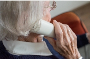 69-letnia mieszkanka powiatu nowodworskiego przez oszusta straciła ponad 73 tysiące złotych.