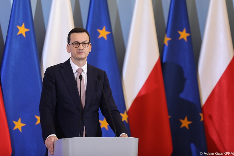 Premier ogłasza stan zagrożenia epidemicznego w Polsce!