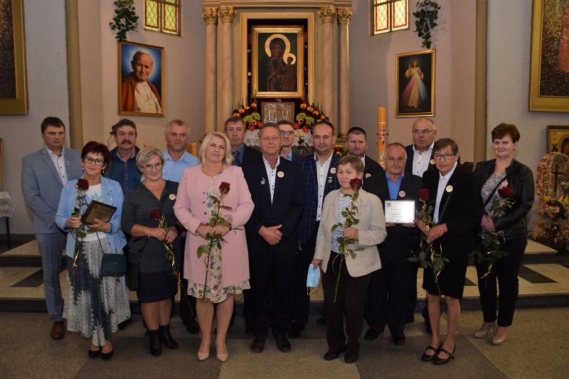 Marzęcino. Msza Św. i odznaczenia dla rolników.