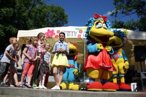 Ostaszewo. Zaproszenie dla dzieci na kolorowy Dzień Majowy