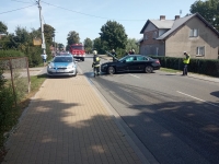 Czołowe zderzenie w Sztutowie. Droga zablokowana.