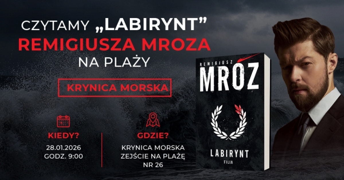 „Labirynt” Remigiusza Mroza czytany na plaży w Krynicy Morskiej. Autor spełnia obietnicę daną miastu