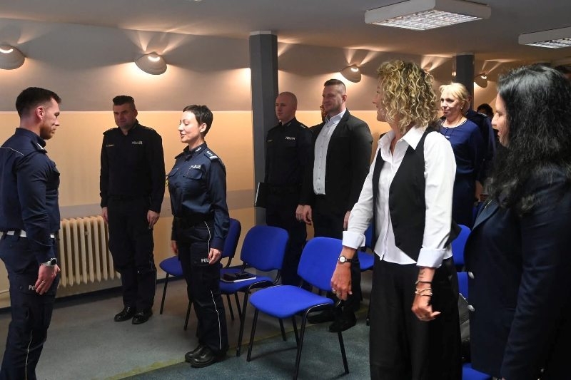 Nowy Dwór Gd. Nowodworscy policjanci podsumowali 2025 rok podczas odprawy rocznej