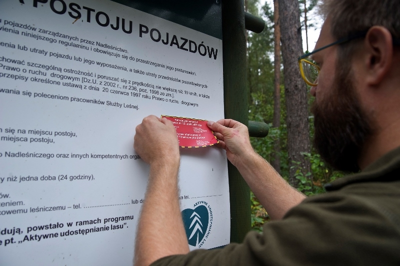 Nowy Dwór Gdański. Jak wezwać pomoc w nagłym wypadku lub gdy zgubimy się w lesie.