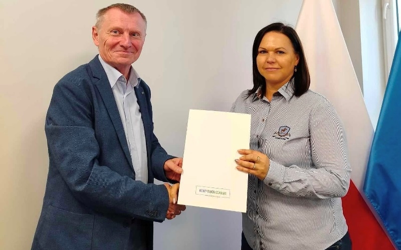 Burmistrz Jacek Michalski podpisał umowę na budowę Centrum Ratowniczo-Gaśniczego w Nowym Dworze Gdańskim
