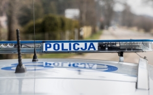 Nowodworscy policjanci zatrzymali poszukiwanego mężczyznę, który jak się okazało, miał przy sobie narkotyki.