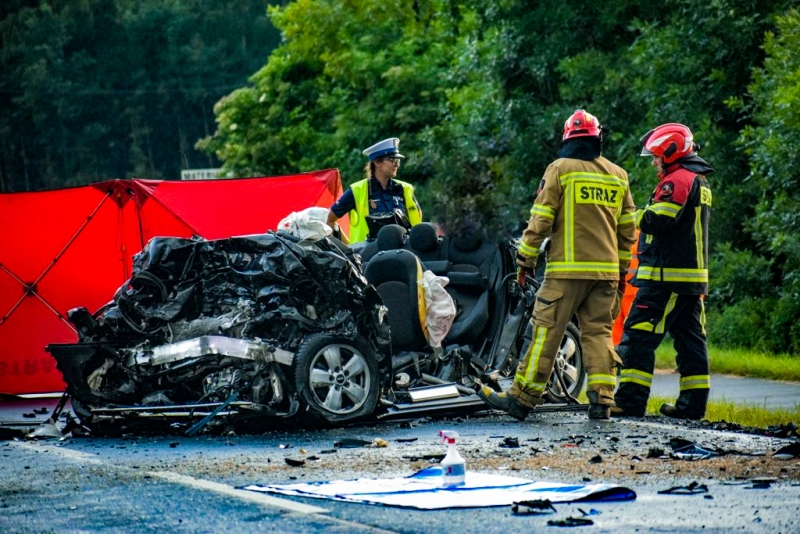 Zderzenie czołowe z ciężarówką pod Malborkiem.