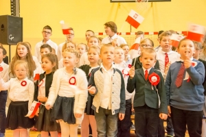 Święto 100. Rocznicy Odzyskania Niepodległości. Zespół Szkół w Tujsku - 9.11.2018