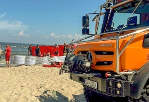 Kąpał się w morzu, nagle zniknął pod wodą