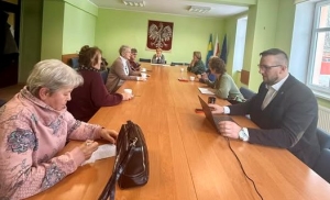 Spotkanie Wójta z Radą Seniorów w Sztutowie. W planach nowe działania prozdrowotne i wyjazd integracyjny