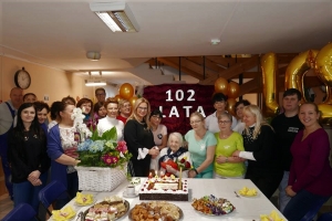 Stegna. 102. urodziny mieszkanki Domu Pomocy Społecznej.